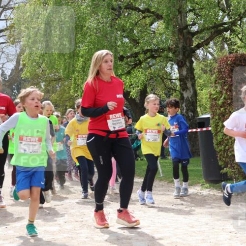 25.04.2026 - Das Zehntel Zöllner http://msf.ph/oto/9664060 25.04.2026 11:46:22 Laufen 1949, 10732 meine-sportfotos.de