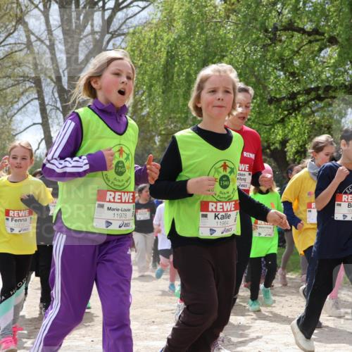 25.04.2026 - Das Zehntel Zöllner http://msf.ph/oto/9664078 25.04.2026 11:46:24 Laufen 11798, 12230, 1949, 11978, 1949, 11964, 10552 meine-sportfotos.de