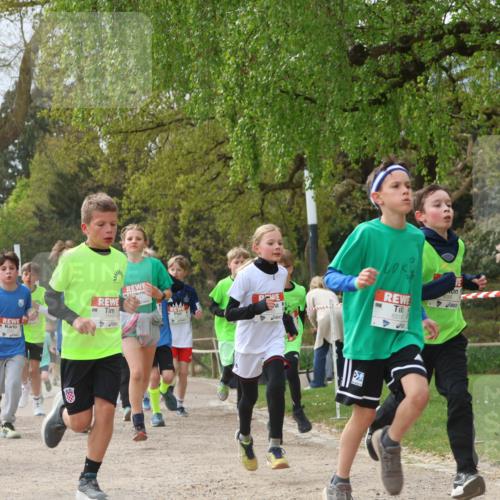 25.04.2026 - Das Zehntel Zöllner http://msf.ph/oto/9664119 25.04.2026 09:39:31 Laufen 6518 meine-sportfotos.de