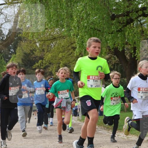25.04.2026 - Das Zehntel Zöllner http://msf.ph/oto/9664140 25.04.2026 09:39:32 Laufen 6721, 7259, 6553 meine-sportfotos.de