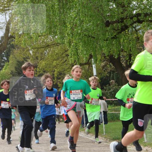 25.04.2026 - Das Zehntel Zöllner http://msf.ph/oto/9664152 25.04.2026 09:39:32 Laufen 6721, 6712, 6548 meine-sportfotos.de