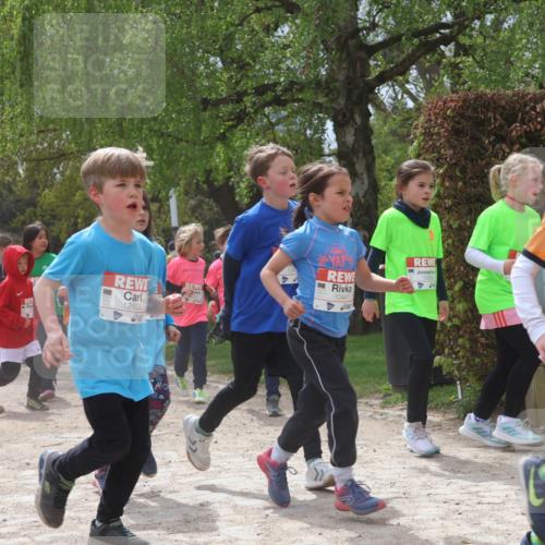 25.04.2026 - Das Zehntel Zöllner http://msf.ph/oto/9664177 25.04.2026 11:46:30 Laufen 10457, 12503, 10441, 1106 meine-sportfotos.de