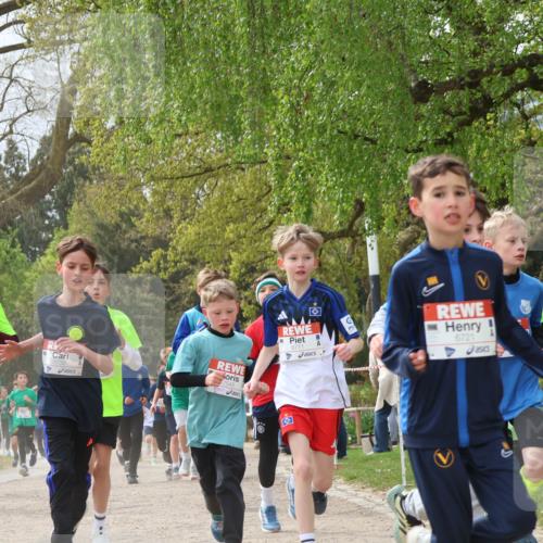 25.04.2026 - Das Zehntel Zöllner http://msf.ph/oto/9664182 25.04.2026 09:39:34 Laufen 7257, 6732, 6721, 6711, 7545 meine-sportfotos.de