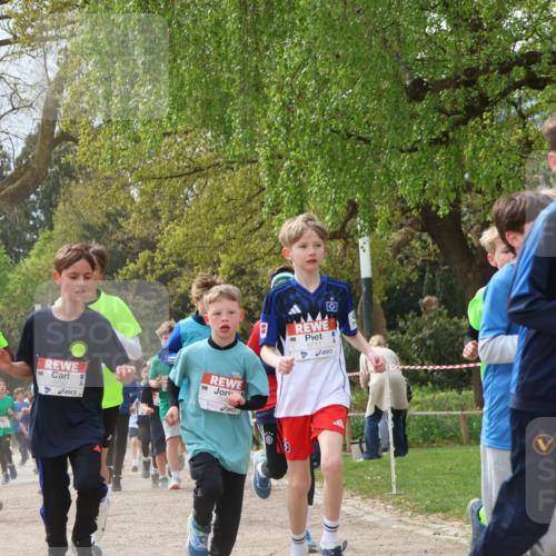 25.04.2026 - Das Zehntel Zöllner http://msf.ph/oto/9664185 25.04.2026 09:39:34 Laufen 6732, 6711 meine-sportfotos.de