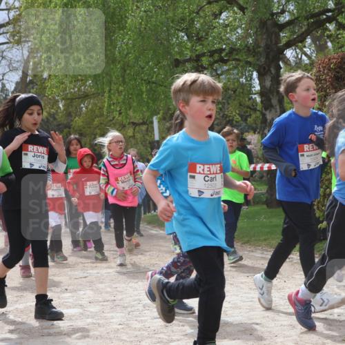 25.04.2026 - Das Zehntel Zöllner http://msf.ph/oto/9664189 25.04.2026 11:46:30 Laufen 12089, 12503, 10434 meine-sportfotos.de