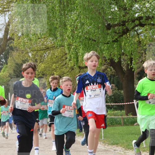 25.04.2026 - Das Zehntel Zöllner http://msf.ph/oto/9664197 25.04.2026 09:39:34 Laufen 7257, 6732, 7545, 6711, 5304 meine-sportfotos.de
