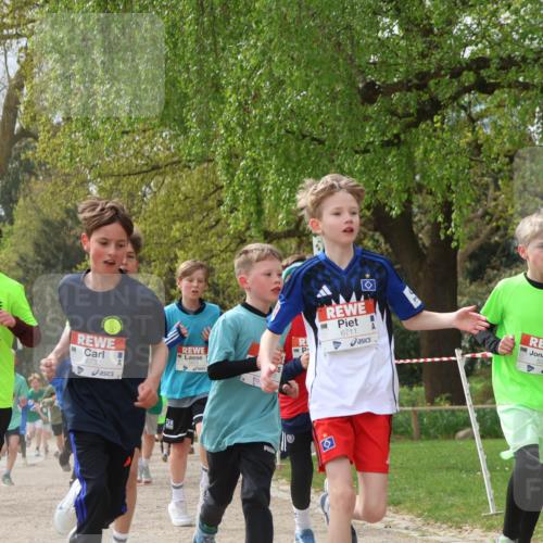 25.04.2026 - Das Zehntel Zöllner http://msf.ph/oto/9664200 25.04.2026 09:39:34 Laufen 7257, 6732, 6711, 5304 meine-sportfotos.de