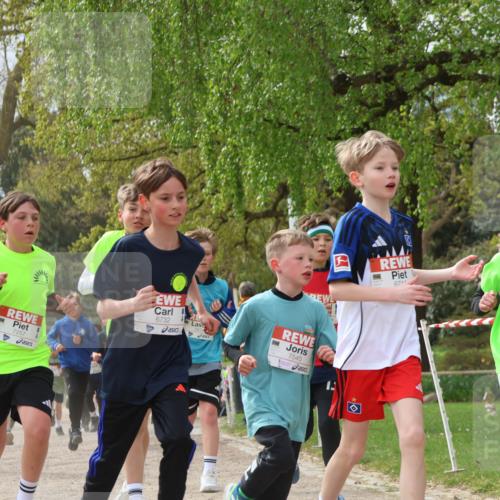 25.04.2026 - Das Zehntel Zöllner http://msf.ph/oto/9664206 25.04.2026 09:39:35 Laufen 7257, 6732, 7545, 6714, 5304 meine-sportfotos.de