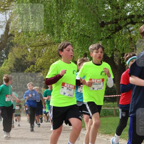 25.04.2026 - Das Zehntel Zöllner http://msf.ph/oto/9664233 25.04.2026 09:39:35 Laufen 7257, 7260 meine-sportfotos.de