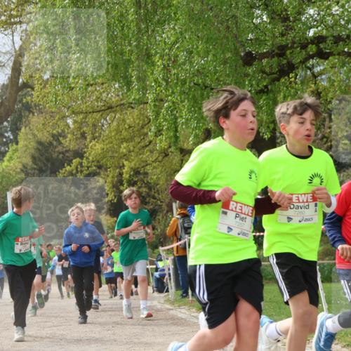 25.04.2026 - Das Zehntel Zöllner http://msf.ph/oto/9664239 25.04.2026 09:39:35 Laufen 7257, 7260, 6119 meine-sportfotos.de