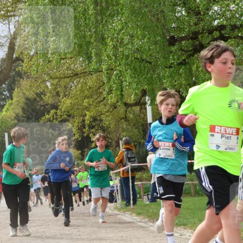 25.04.2026 - Das Zehntel Zöllner http://msf.ph/oto/9664248 25.04.2026 09:39:36 Laufen 5833, 7257, 611 meine-sportfotos.de