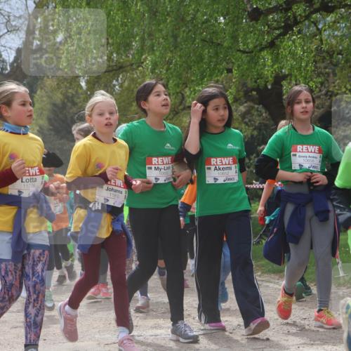25.04.2026 - Das Zehntel Zöllner http://msf.ph/oto/9664276 25.04.2026 11:46:33 Laufen 1000, 11788, 11810, 10650, 10652, 10658, 12058, 19 meine-sportfotos.de