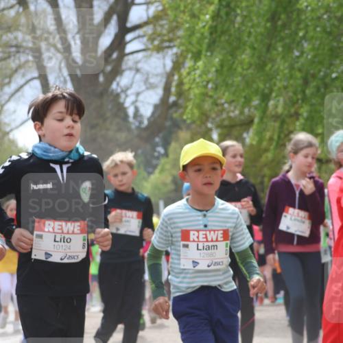25.04.2026 - Das Zehntel Zöllner http://msf.ph/oto/9664324 25.04.2026 11:46:35 Laufen 98, 10122, 10124, 12880 meine-sportfotos.de