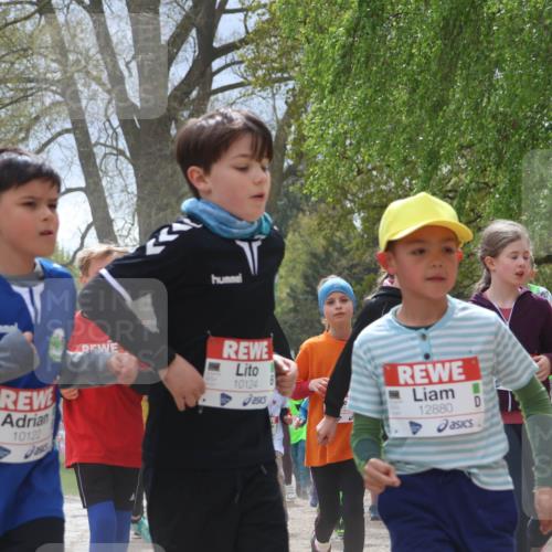 25.04.2026 - Das Zehntel Zöllner http://msf.ph/oto/9664333 25.04.2026 11:46:35 Laufen 10747, 10122, 10124, 12880 meine-sportfotos.de