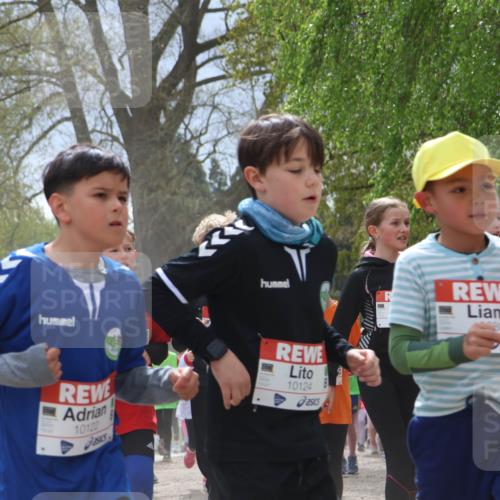 25.04.2026 - Das Zehntel Zöllner http://msf.ph/oto/9664339 25.04.2026 11:46:36 Laufen 10747, 10122, 10124, 80 meine-sportfotos.de