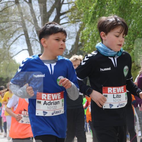 25.04.2026 - Das Zehntel Zöllner http://msf.ph/oto/9664342 25.04.2026 11:46:36 Laufen 10747, 12932, 10122, 10122, 10124, 12880 meine-sportfotos.de