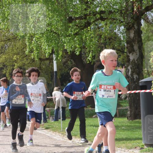25.04.2026 - Das Zehntel Zöllner http://msf.ph/oto/9664362 25.04.2026 09:39:40 Laufen 6043 meine-sportfotos.de