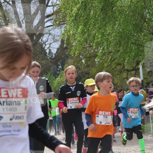 25.04.2026 - Das Zehntel Zöllner http://msf.ph/oto/9664378 25.04.2026 11:46:38 Laufen 11469, 10147, 12501, 12382 meine-sportfotos.de