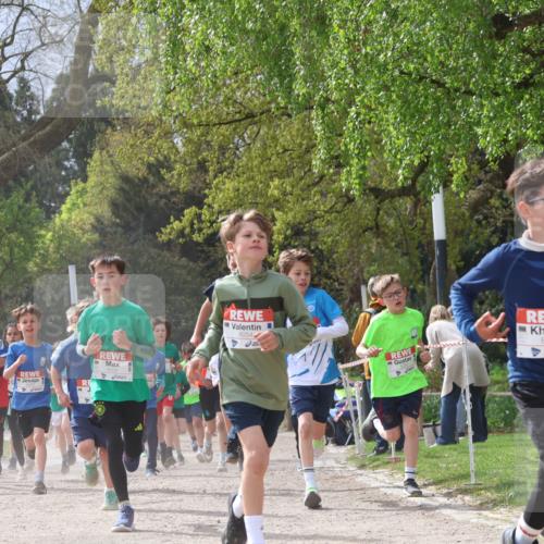 25.04.2026 - Das Zehntel Zöllner http://msf.ph/oto/9664392 25.04.2026 09:39:41 Laufen 8054, 6208, 8037 meine-sportfotos.de