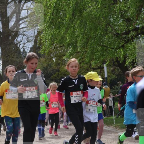 25.04.2026 - Das Zehntel Zöllner http://msf.ph/oto/9664399 25.04.2026 11:46:39 Laufen 11779, 11782, 10140, 10147, 12879, 250 meine-sportfotos.de