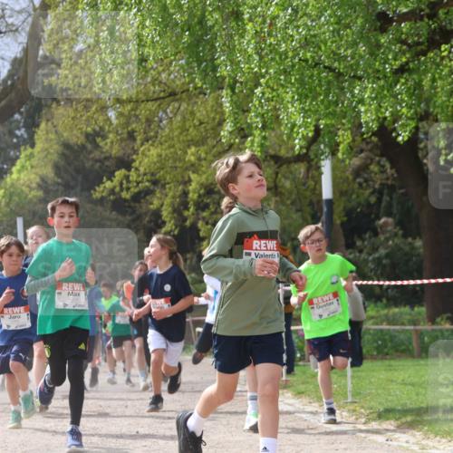 25.04.2026 - Das Zehntel Zöllner http://msf.ph/oto/9664407 25.04.2026 09:39:41 Laufen 6508, 0208 meine-sportfotos.de