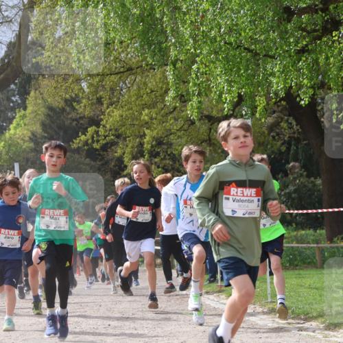 25.04.2026 - Das Zehntel Zöllner http://msf.ph/oto/9664410 25.04.2026 09:39:41 Laufen 8054, 17 meine-sportfotos.de