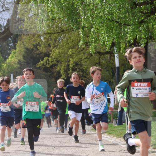 25.04.2026 - Das Zehntel Zöllner http://msf.ph/oto/9664419 25.04.2026 09:39:41 Laufen 6508, 8054 meine-sportfotos.de