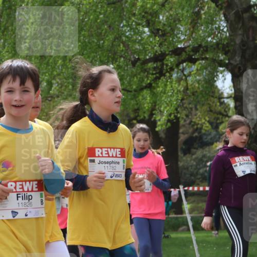 25.04.2026 - Das Zehntel Zöllner http://msf.ph/oto/9664450 25.04.2026 11:46:40 Laufen 11826, 11782, 10421 meine-sportfotos.de