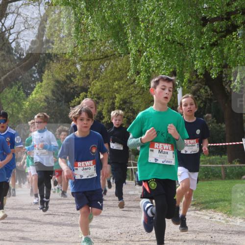 25.04.2026 - Das Zehntel Zöllner http://msf.ph/oto/9664479 25.04.2026 09:39:43 Laufen 6326, 5383, 6508 meine-sportfotos.de