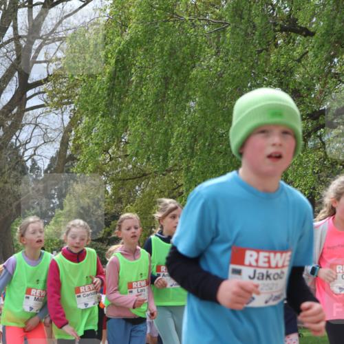 25.04.2026 - Das Zehntel Zöllner http://msf.ph/oto/9664498 25.04.2026 11:46:42 Laufen 11450, 1082, 2521, 10077, 11303 meine-sportfotos.de