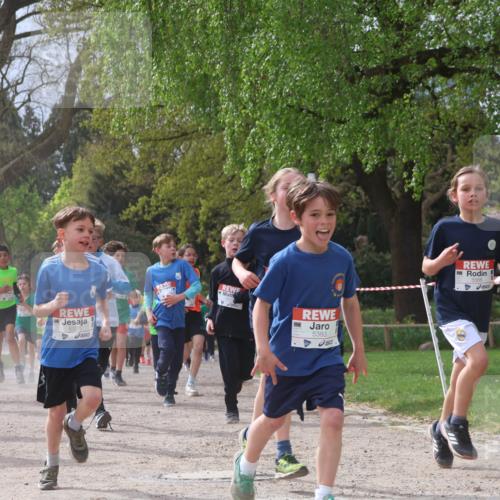 25.04.2026 - Das Zehntel Zöllner http://msf.ph/oto/9664509 25.04.2026 09:39:44 Laufen 6326, 5383, 5566, 6508 meine-sportfotos.de