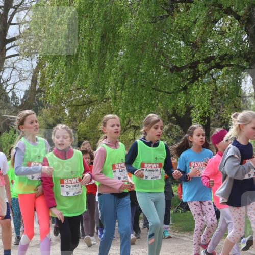 25.04.2026 - Das Zehntel Zöllner http://msf.ph/oto/9664519 25.04.2026 11:46:42 Laufen 11450, 10821, 10796, 80, 10817, 10077 meine-sportfotos.de