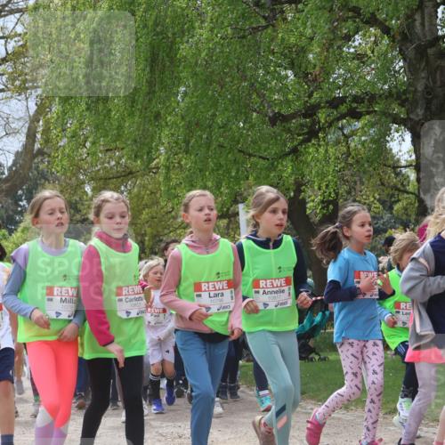 25.04.2026 - Das Zehntel Zöllner http://msf.ph/oto/9664522 25.04.2026 11:46:43 Laufen 7109, 11450, 10787, 10817, 10821, 10796, 1130 meine-sportfotos.de