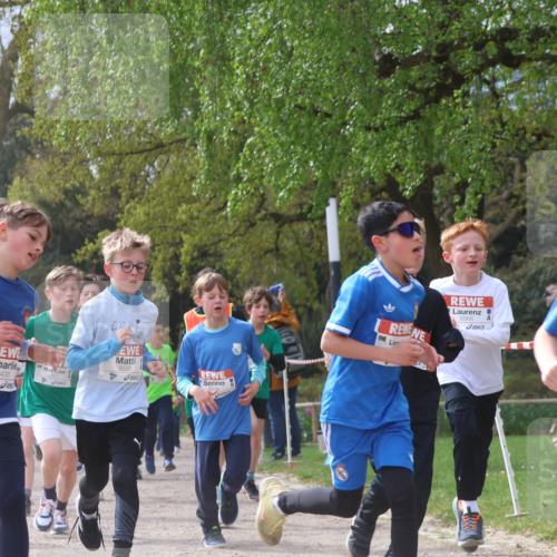 25.04.2026 - Das Zehntel Zöllner http://msf.ph/oto/9664530 25.04.2026 09:39:45 Laufen 5435, 6533, 6966, 6326, 250 meine-sportfotos.de
