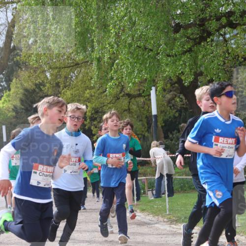 25.04.2026 - Das Zehntel Zöllner http://msf.ph/oto/9664533 25.04.2026 09:39:45 Laufen 6510, 5435, 6533, 10, 414 meine-sportfotos.de