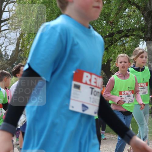25.04.2026 - Das Zehntel Zöllner http://msf.ph/oto/9664534 25.04.2026 11:46:43 Laufen 12078, 1243, 10796, 10817, 12487 meine-sportfotos.de