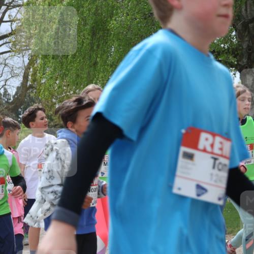 25.04.2026 - Das Zehntel Zöllner http://msf.ph/oto/9664537 25.04.2026 11:46:43 Laufen 12078, 1109, 10, 120 meine-sportfotos.de