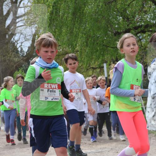25.04.2026 - Das Zehntel Zöllner http://msf.ph/oto/9664555 25.04.2026 11:46:44 Laufen 12078, 11435 meine-sportfotos.de