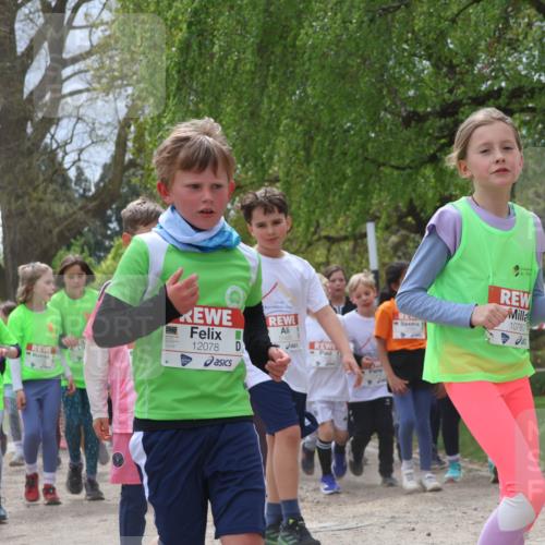 25.04.2026 - Das Zehntel Zöllner http://msf.ph/oto/9664558 25.04.2026 11:46:44 Laufen 11435, 4, 12078, 10787 meine-sportfotos.de