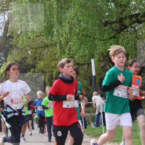 25.04.2026 - Das Zehntel Zöllner http://msf.ph/oto/9664578 25.04.2026 09:39:46 Laufen 6710, 5101, 7963 meine-sportfotos.de