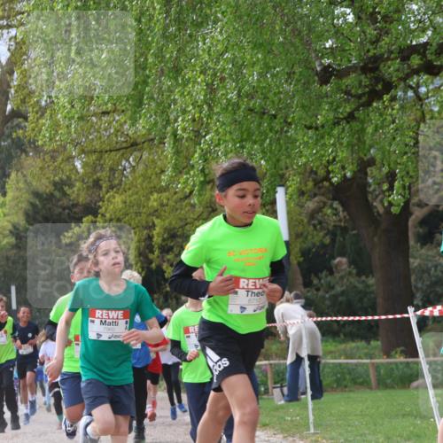 25.04.2026 - Das Zehntel Zöllner http://msf.ph/oto/9664605 25.04.2026 09:39:47 Laufen 7884, 7960, 2022, 6710, 7935 meine-sportfotos.de
