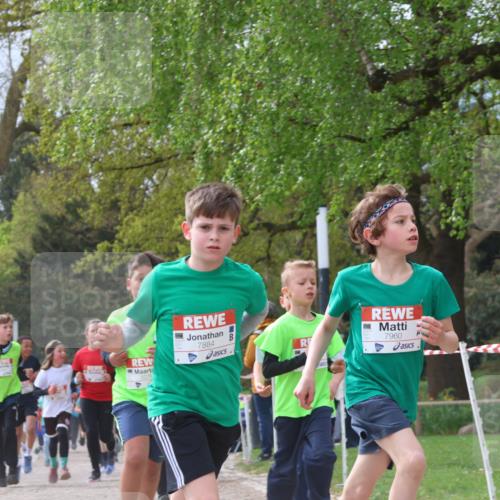 25.04.2026 - Das Zehntel Zöllner http://msf.ph/oto/9664620 25.04.2026 09:39:48 Laufen 7884, 7960 meine-sportfotos.de