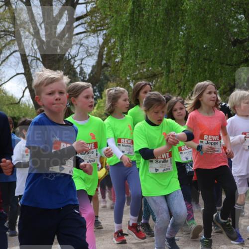 25.04.2026 - Das Zehntel Zöllner http://msf.ph/oto/9664624 25.04.2026 11:46:46 Laufen 10343, 033, 12703, 12658, 11413, 11416 meine-sportfotos.de