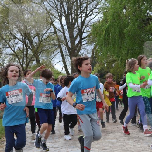 25.04.2026 - Das Zehntel Zöllner http://msf.ph/oto/9664648 25.04.2026 11:46:47 Laufen 12494, 12505, 12515 meine-sportfotos.de