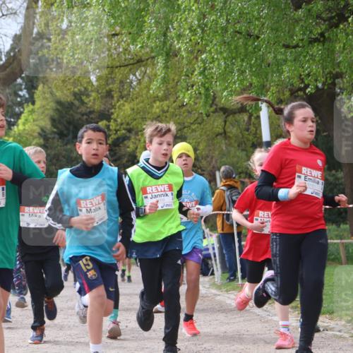 25.04.2026 - Das Zehntel Zöllner http://msf.ph/oto/9664719 25.04.2026 09:39:52 Laufen 7914, 10, 19, 6151 meine-sportfotos.de