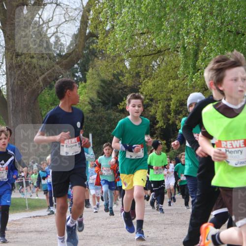 25.04.2026 - Das Zehntel Zöllner http://msf.ph/oto/9664749 25.04.2026 09:39:53 Laufen 7955, 5586, 6083, 6919 meine-sportfotos.de