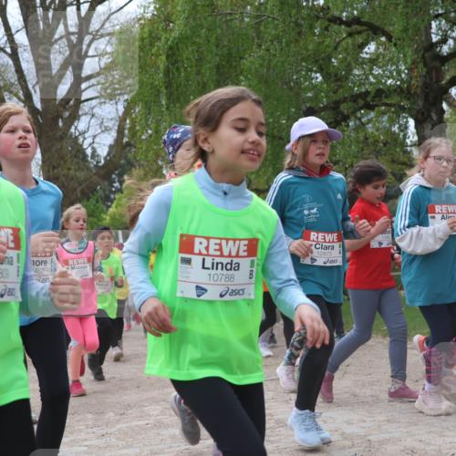 25.04.2026 - Das Zehntel Zöllner http://msf.ph/oto/9664789 25.04.2026 11:46:51 Laufen 10809, 482, 10788, 87, 12875 meine-sportfotos.de