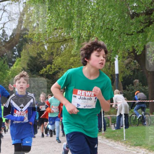 25.04.2026 - Das Zehntel Zöllner http://msf.ph/oto/9664800 25.04.2026 09:39:55 Laufen 7199, 7955, 7957 meine-sportfotos.de
