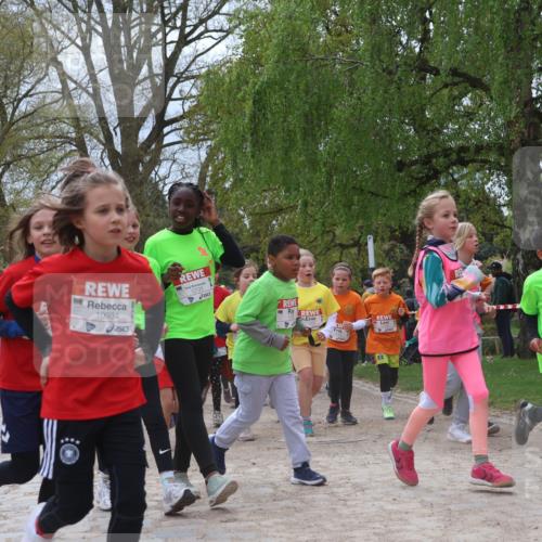 25.04.2026 - Das Zehntel Zöllner http://msf.ph/oto/9664843 25.04.2026 11:46:53 Laufen 10934 meine-sportfotos.de