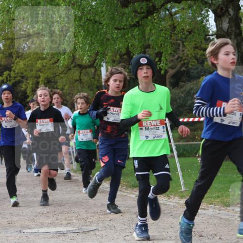 25.04.2026 - Das Zehntel Zöllner http://msf.ph/oto/9664866 25.04.2026 09:39:59 Laufen 6764, 7154 meine-sportfotos.de